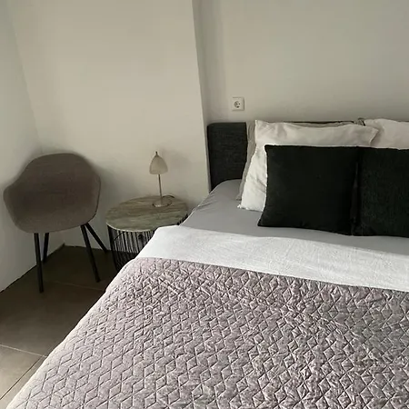 Holiday home Zomerhuis Wonders